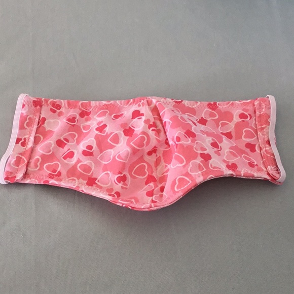 Face Mask Hearts Pink 2 Layer Fitted - Picture 2 of 8